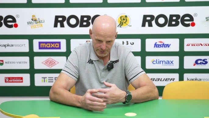 Babka je pryč, Vsetín do derby pod Brošem a Němcem