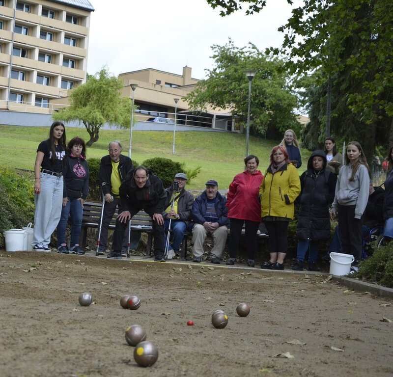 Seniorský turnaj v pétanque ve Zlíně: triumfují Rožnovští