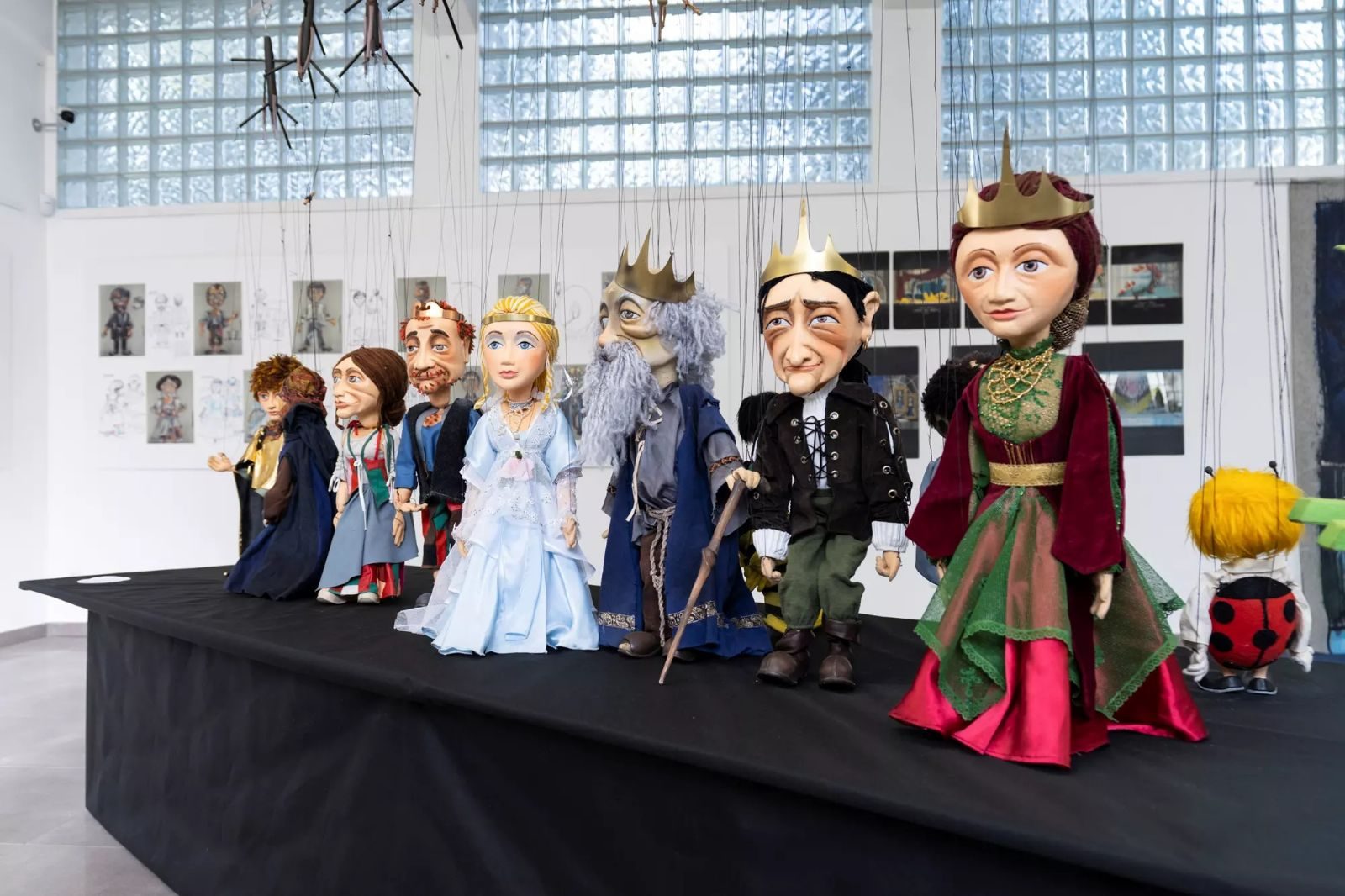 Rédovy loutky a kostýmy ožijí ve Slováckém muzeu