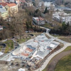Betonáž je hotová: nový skatepark v Nymburce má otevřít na jaře 2026
