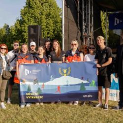 Měsíční Vytrvalec opět spojil sport a charitu. ZČU pomůže Tereze Nové