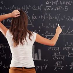 Mladí se matematice vyhýbají — obavy ovlivňují výběr studia i budoucí profesní směřování