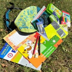 Vysočina rozdá 6 035 prvňáčkům batohy. Design vytvořili studenti z Helenína, součástí je i reflexní výbava