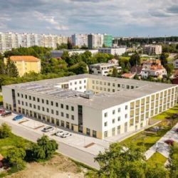 Praha rozdělí 670 milionů: největší podpora míří do Řep, Prahy 4 a Prahy 6