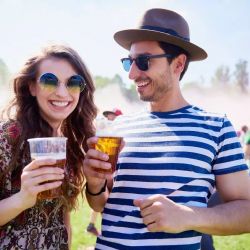 První Bolevecké pivobraní přilákalo stovky lidí na pivo a hudbu v Plzni