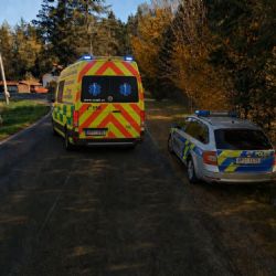 Tragická vyjížďka u Sušice. Devětasedmdesátiletý cyklista narazil do stromu