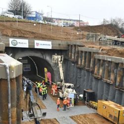 V Bystrci začala ražba tramvajového tunelu, klíčové části trati na Kamechy