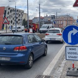 Křižovatka u Nového divadla se znovu otevřela. Řidičům se uleví, kolony by měly zmizet
