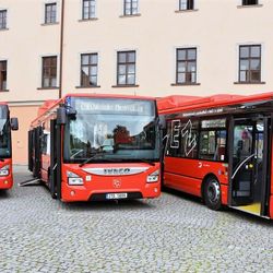Linka 10 ve Valašském Meziříčí  jezdí až do sídliště Vyhlídky