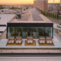 Smysl a klid v galerii Desítka